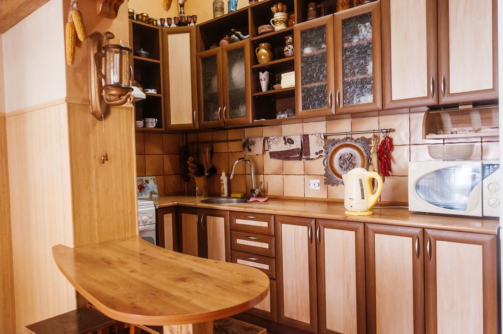Apartment Na Shevchenka 3 리비프 외부 사진