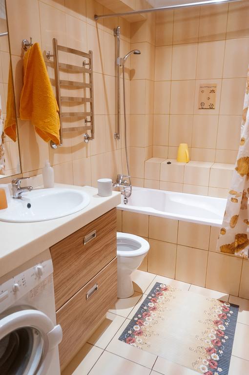 Apartment Na Shevchenka 3 리비프 외부 사진